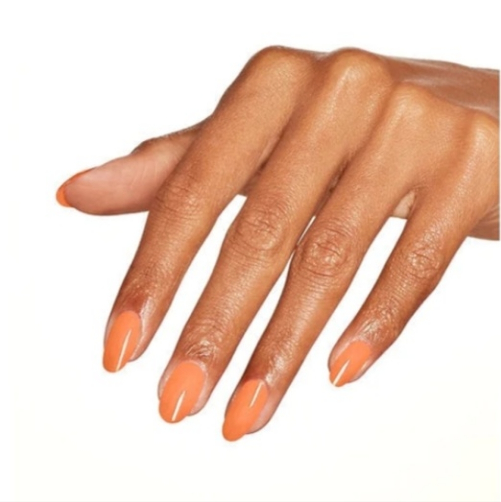 OPI GelColor Trading Paint - Picture 3 of 3